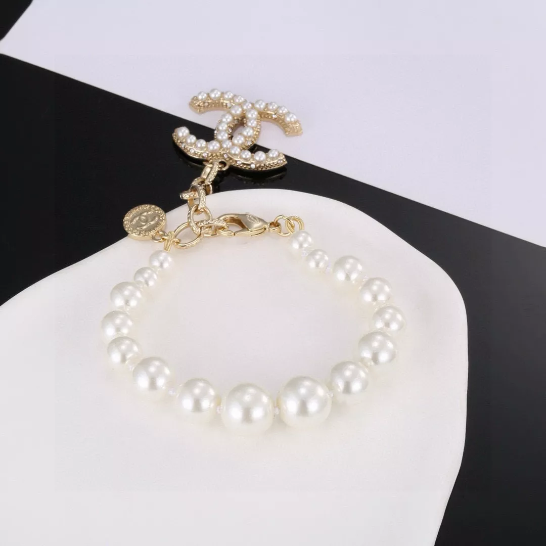 Trendsetting 1433 Chanel Bracelets For Women