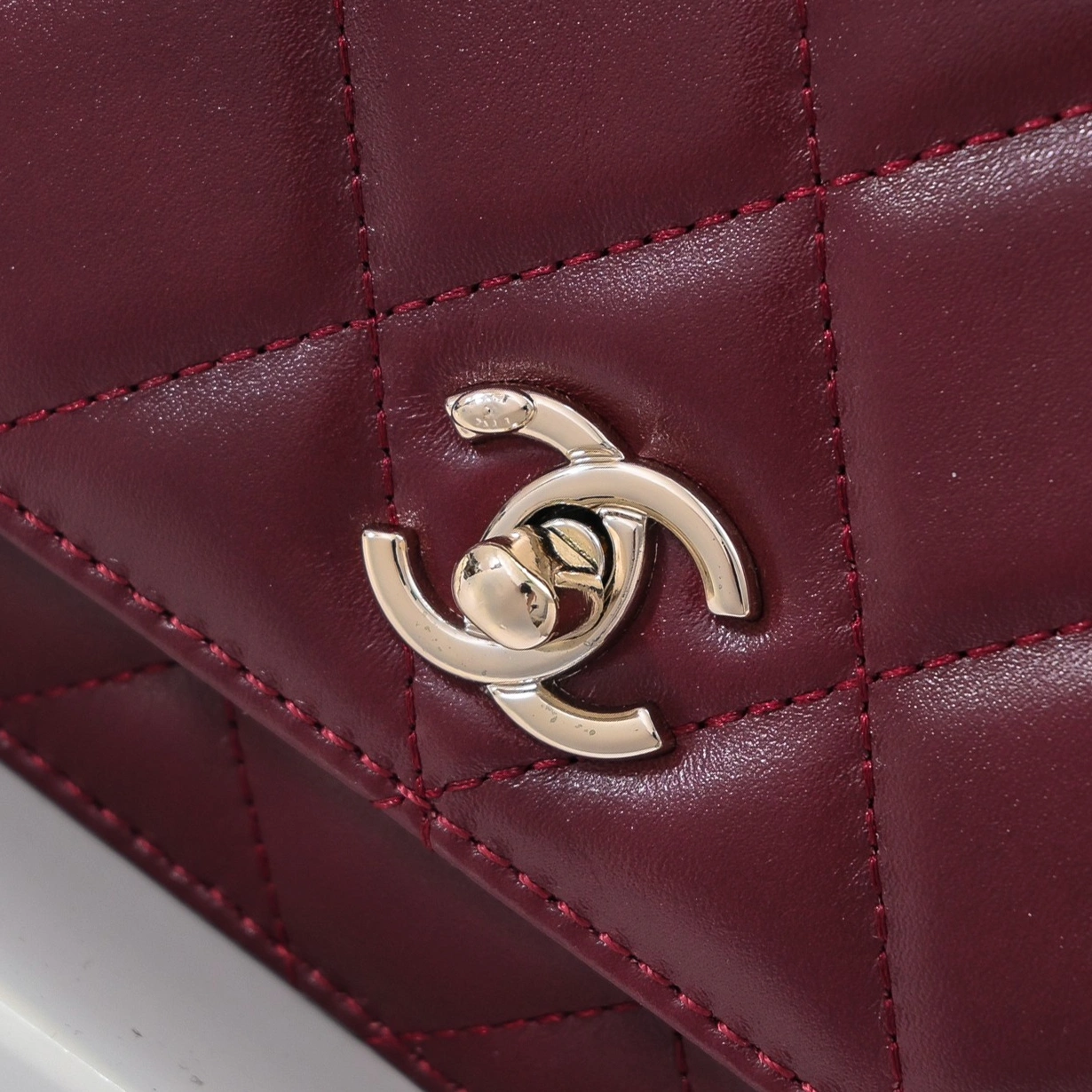Trendsetting 1516 Chanel AAA Quality Messenger Bags