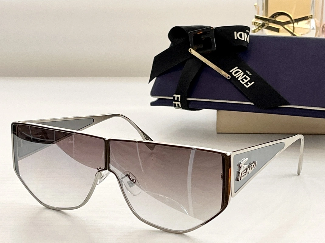 Trendsetting 1545 Fendi AAA Quality Sunglasses