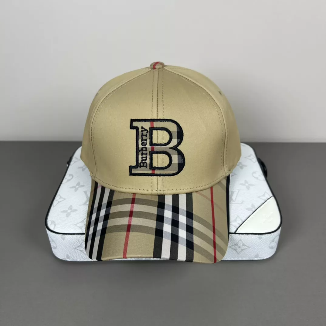 Trendsetting 1632 Burberry Caps