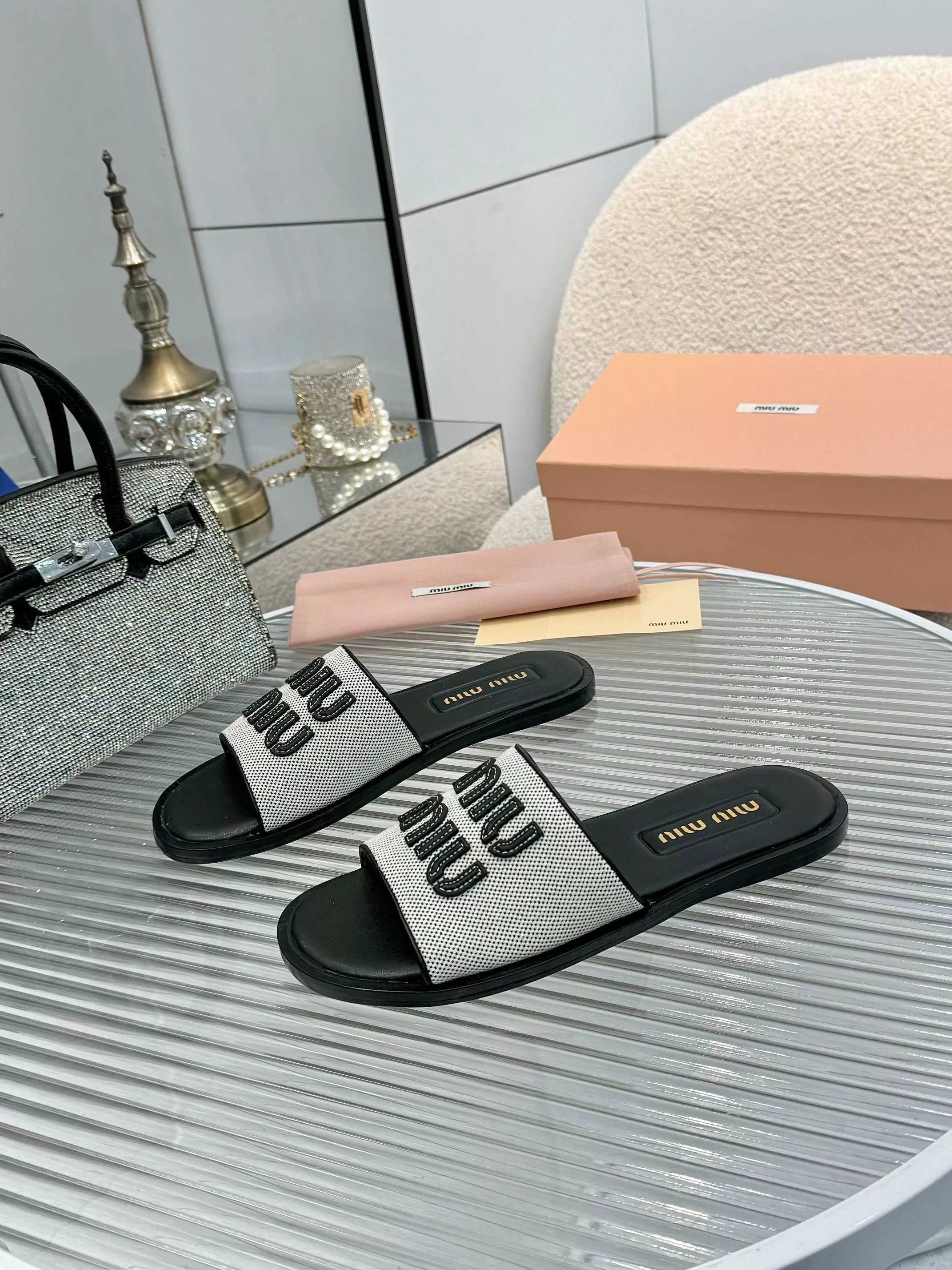 Trendsetting 1640 MIU MIU Slippers For Women