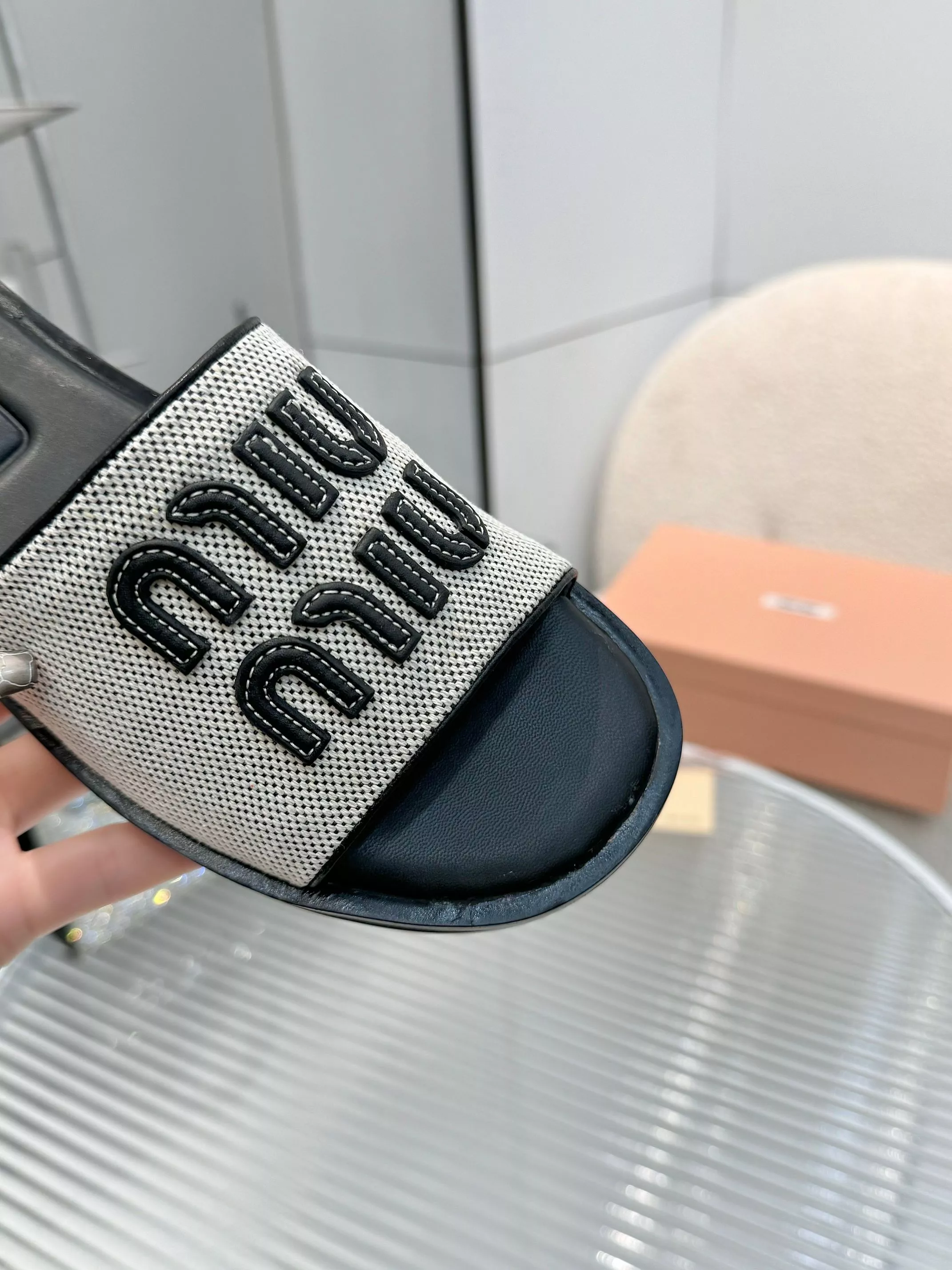 Trendsetting 1640 MIU MIU Slippers For Women