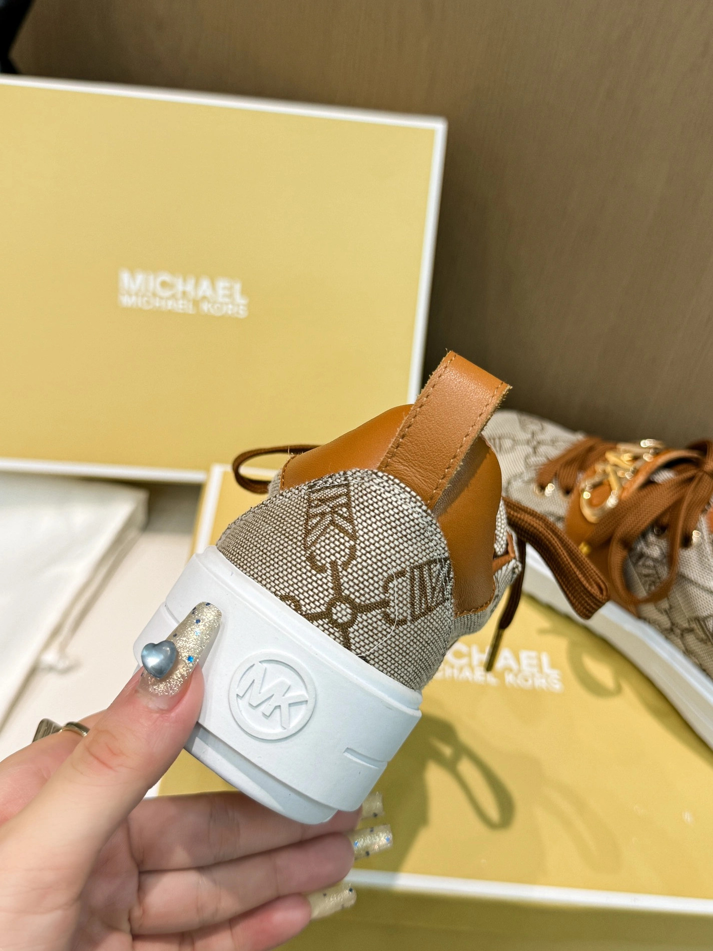 Trendsetting 1726 Michael Kors Casual Shoes For Women