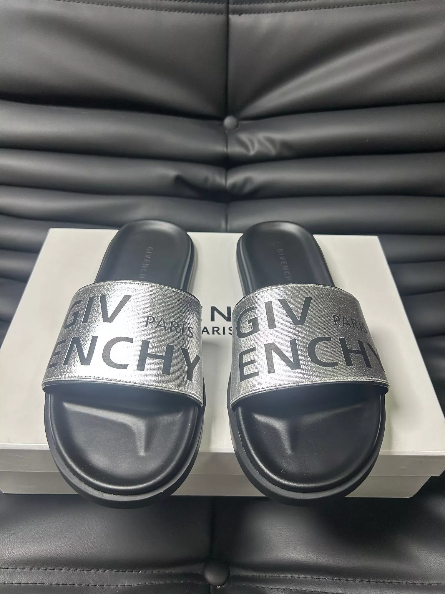 Trendsetting 1841 Givenchy Slippers For Men