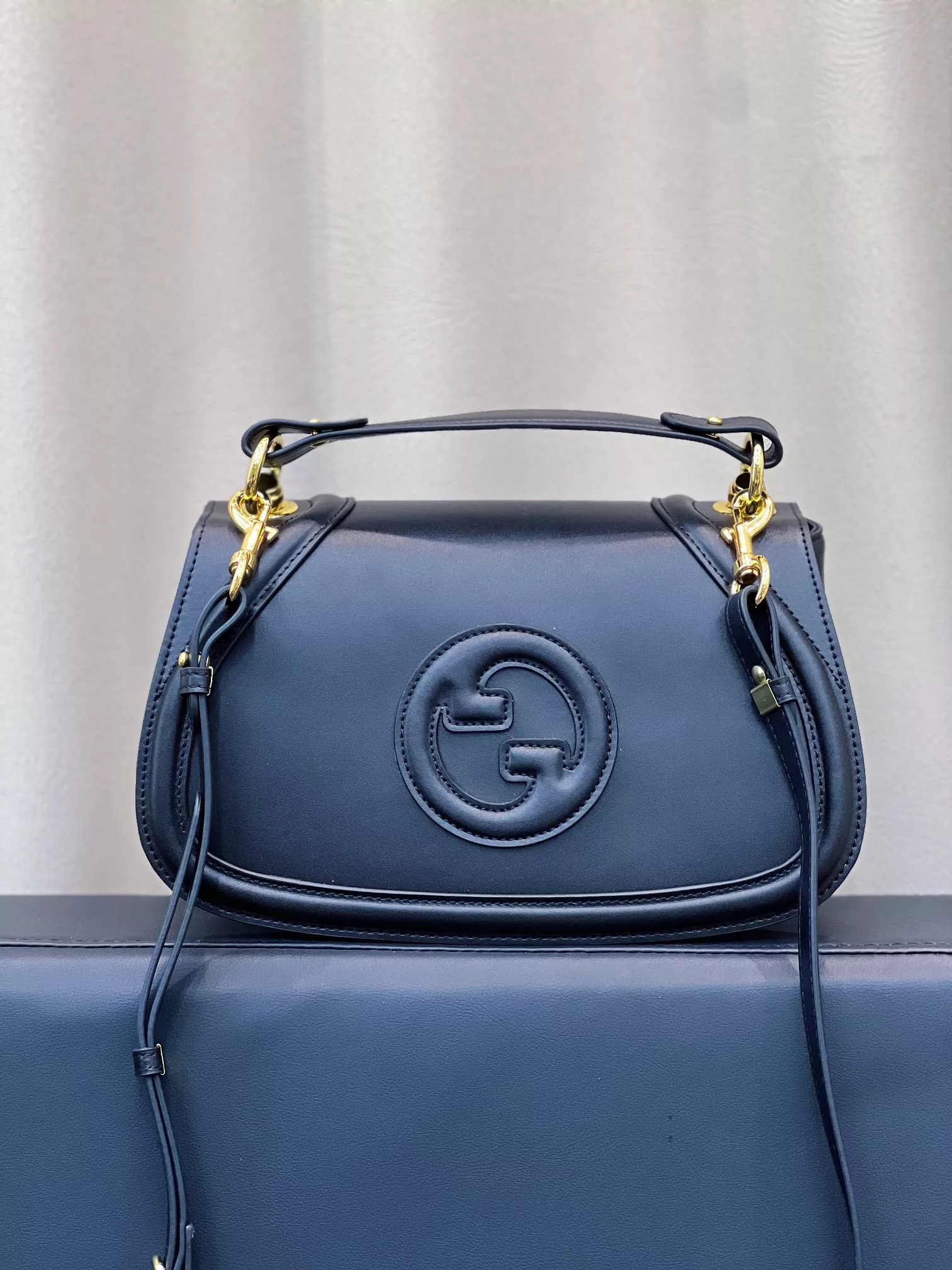 Trendsetting 1893 Gucci AAA Quality Messenger Bags For Women