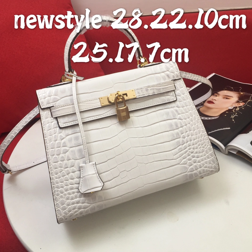 Trendsetting 1896 Hermes AAA Quality Handbags For Women