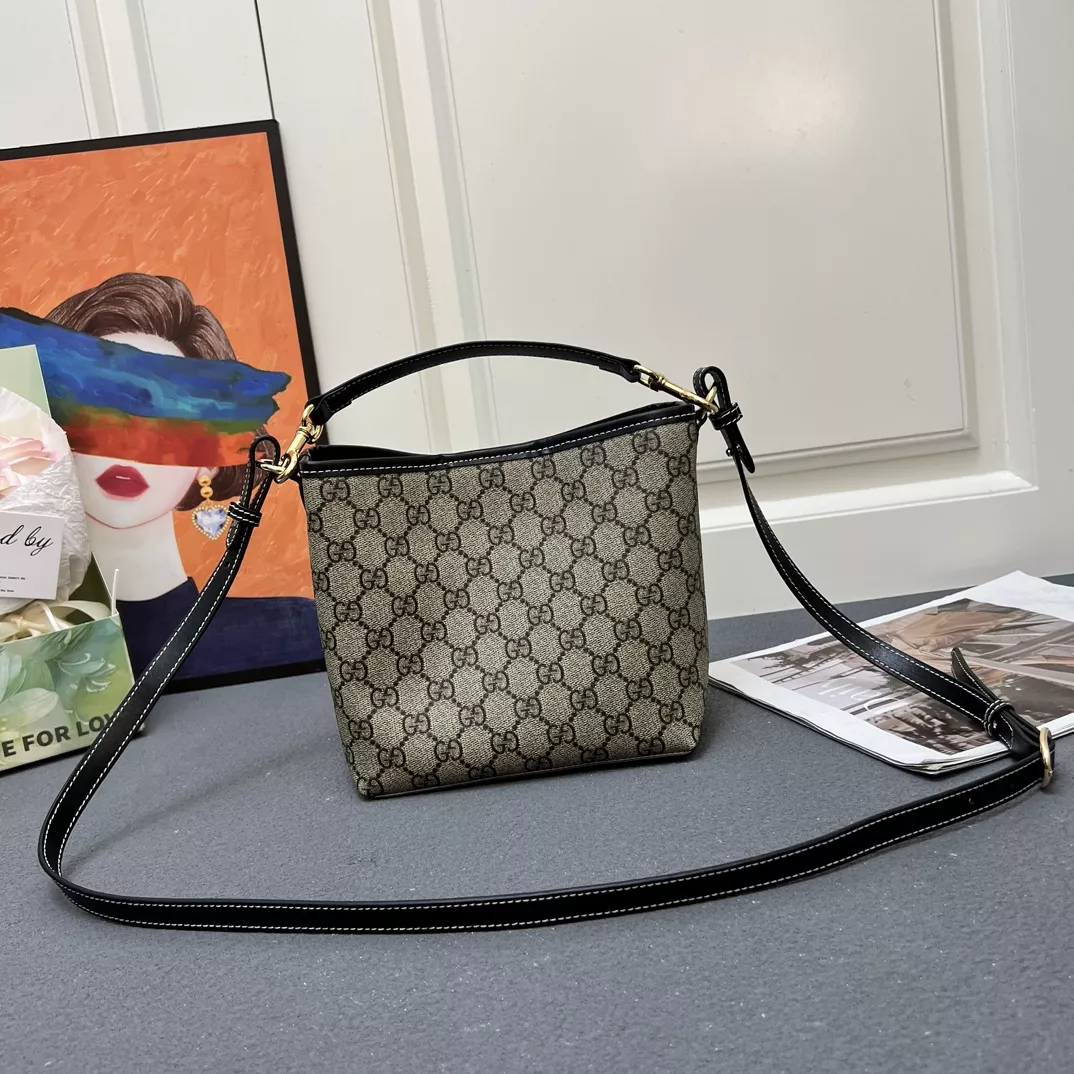 Trendsetting 1906 Gucci AAA Quality Messenger Bags For Women