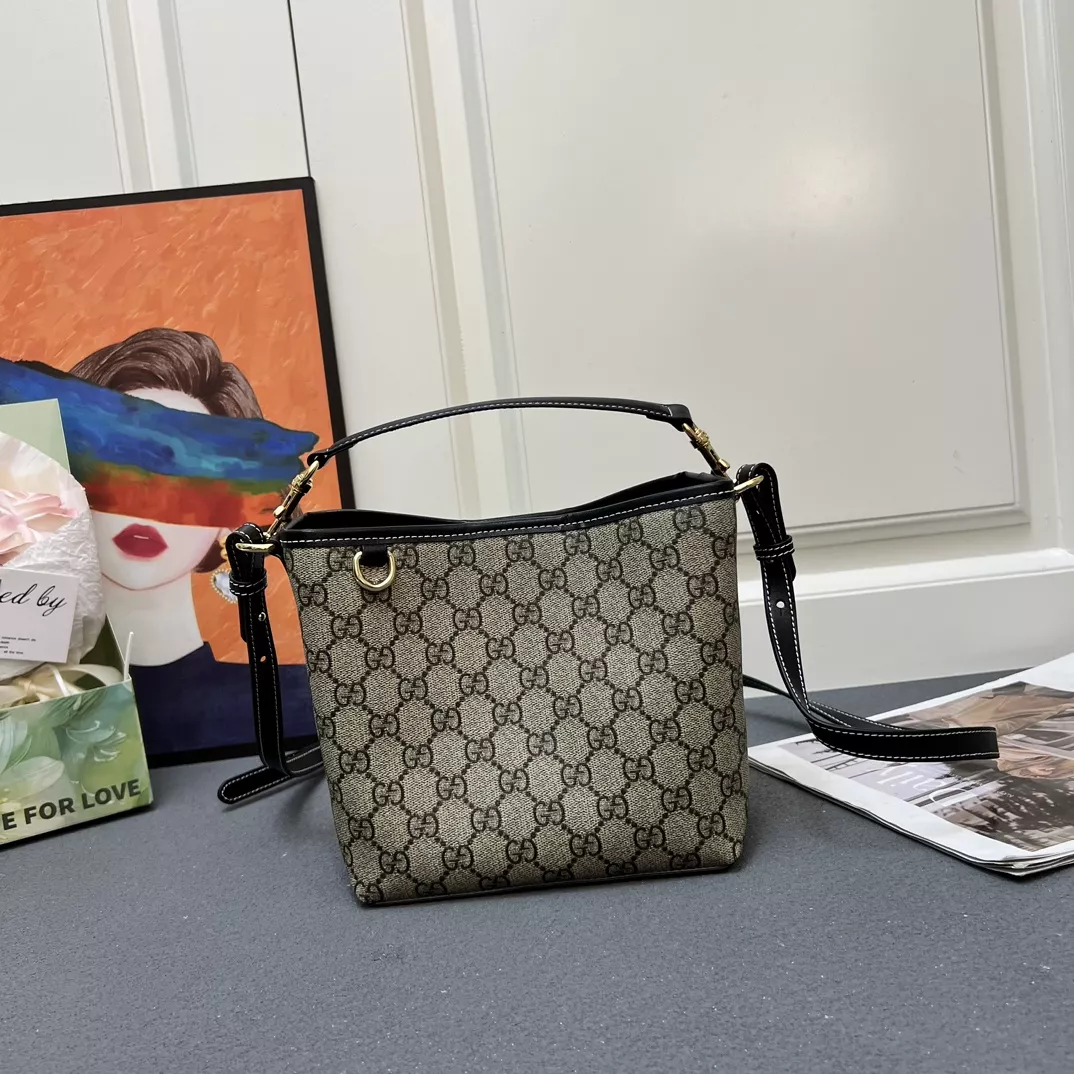 Trendsetting 1906 Gucci AAA Quality Messenger Bags For Women