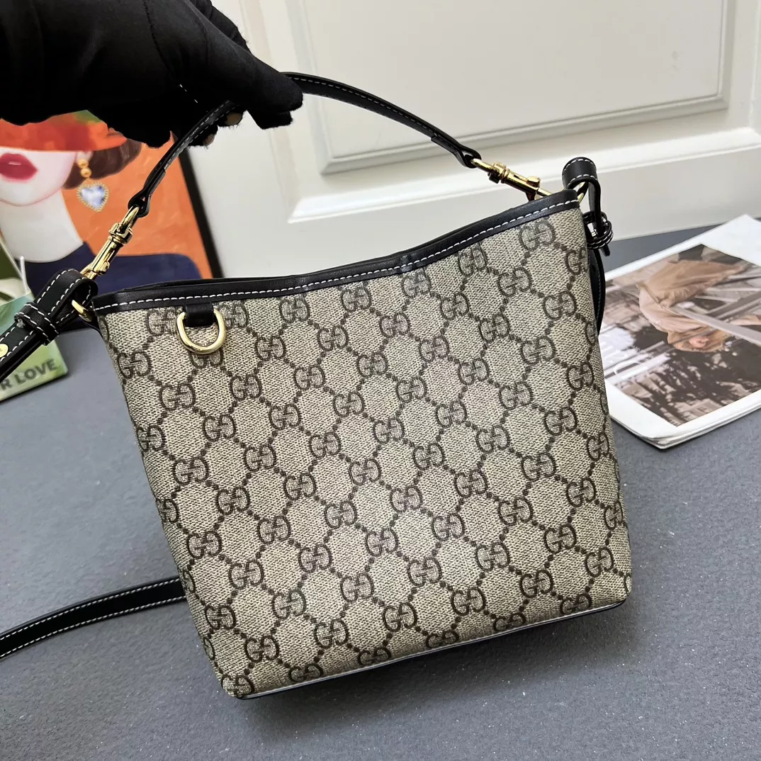 Trendsetting 1906 Gucci AAA Quality Messenger Bags For Women
