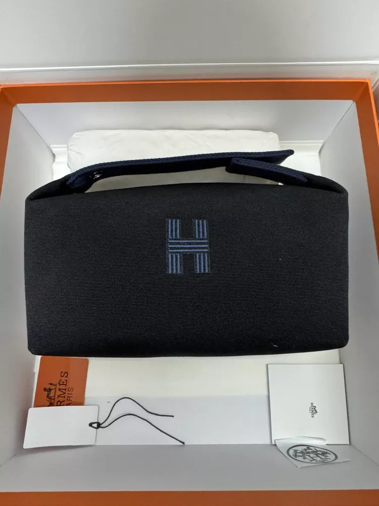 Trendsetting 1922 Hermes AAA Quality Handbags For Women