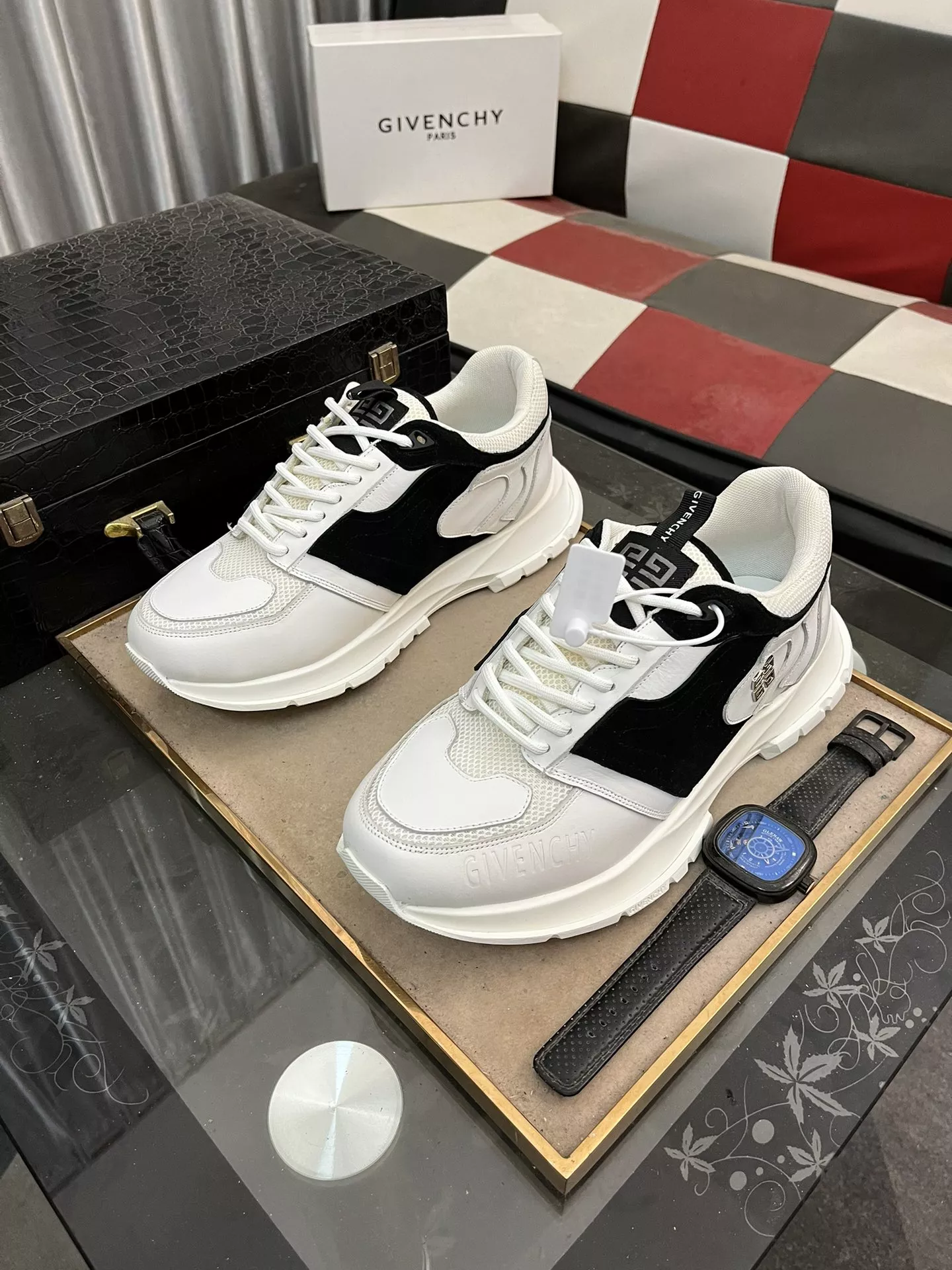 Trendsetting 1934 Givenchy Casual Shoes For Men