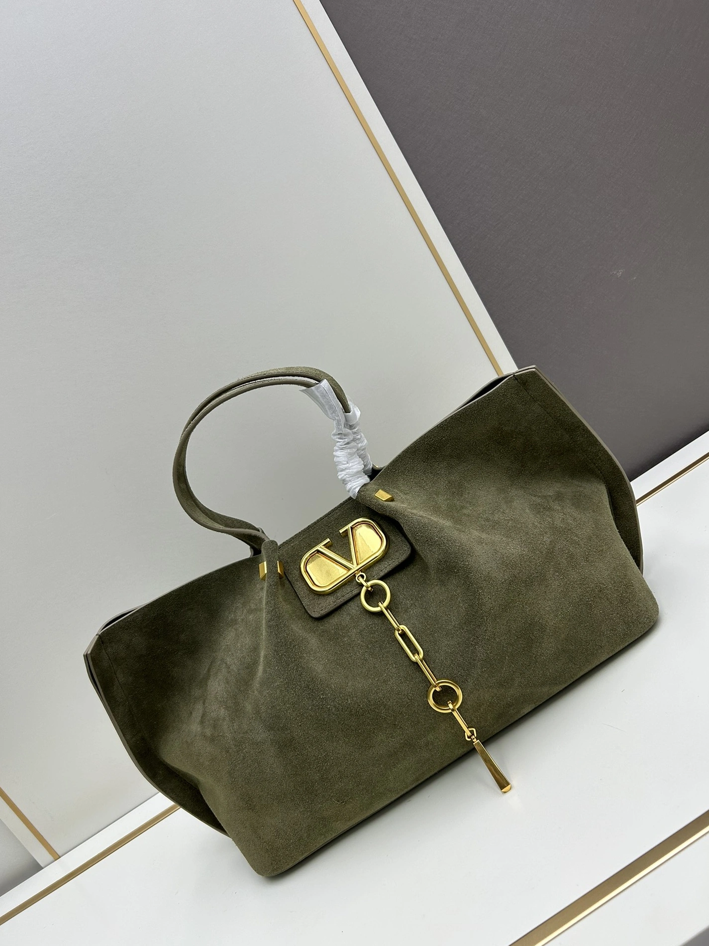 Trendsetting 2009 Valentino AAA Quality Handbags For Women
