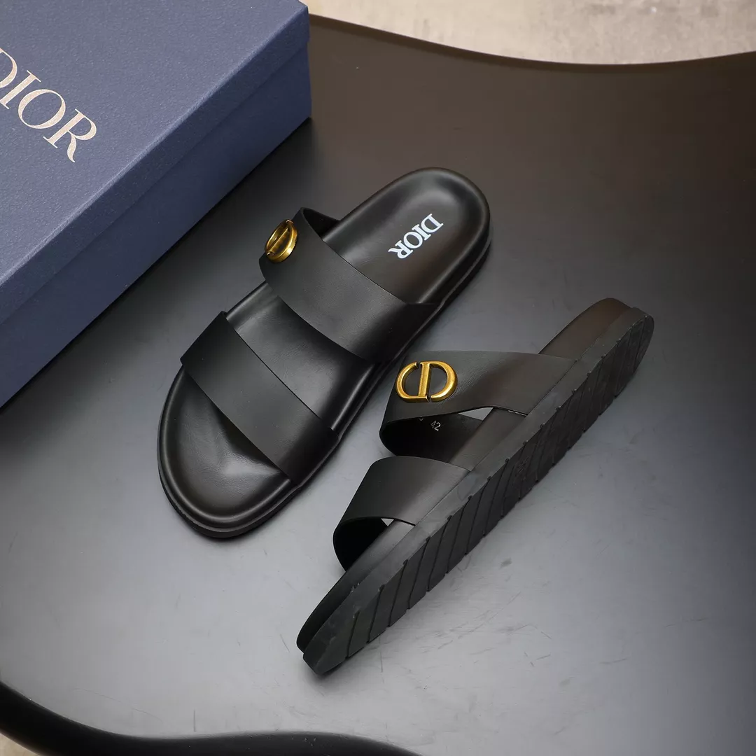 Trendsetting 2023 Christian Dior Slippers For Men