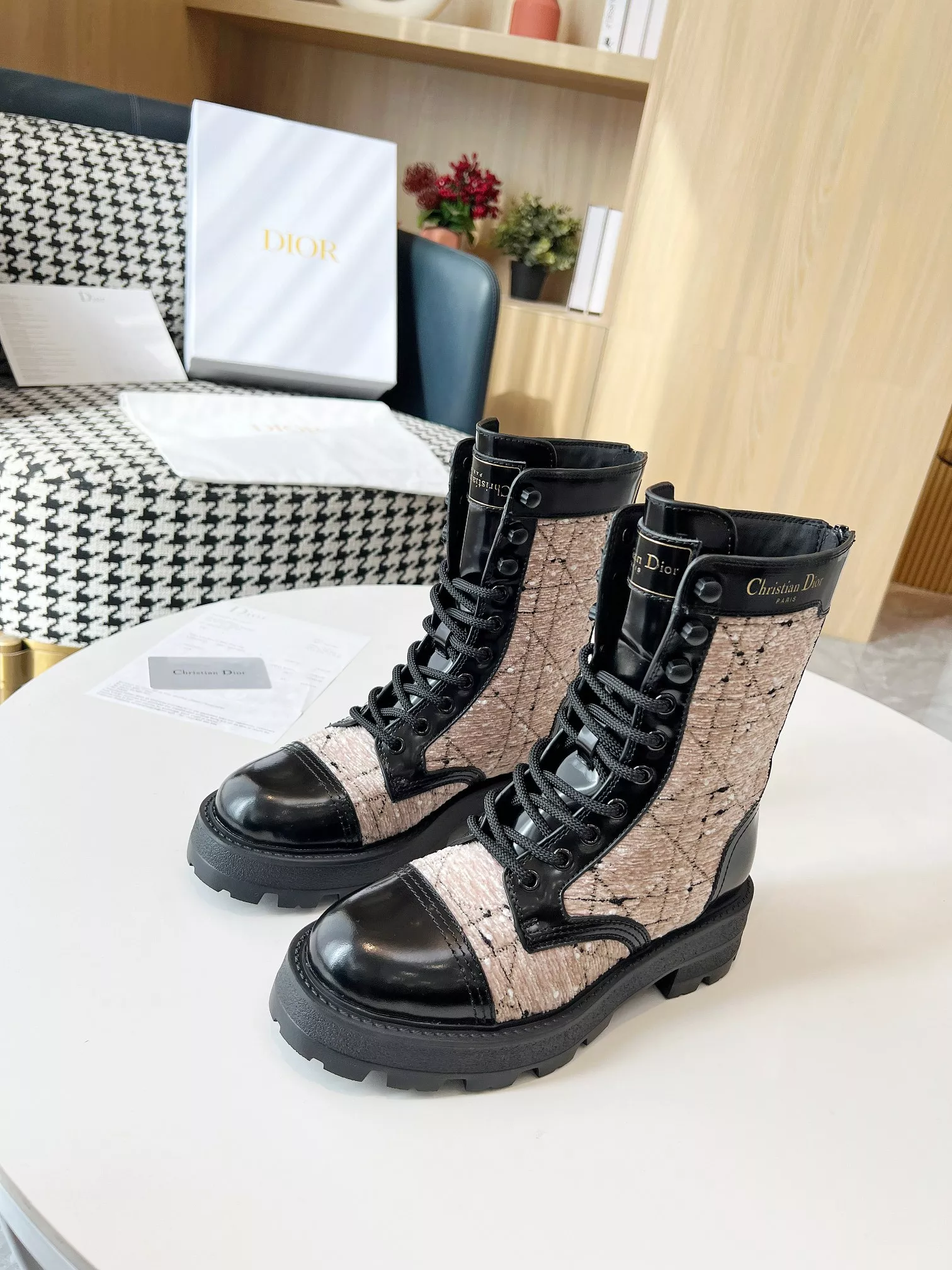 Trendsetting 2034 Christian Dior Boots For Women