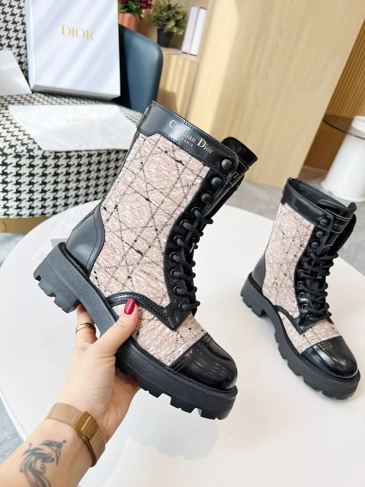 Trendsetting 2034 Christian Dior Boots For Women