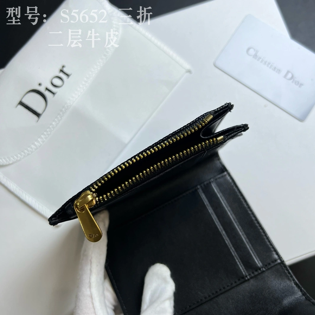 Trendsetting 2053 Christian Dior Card Case