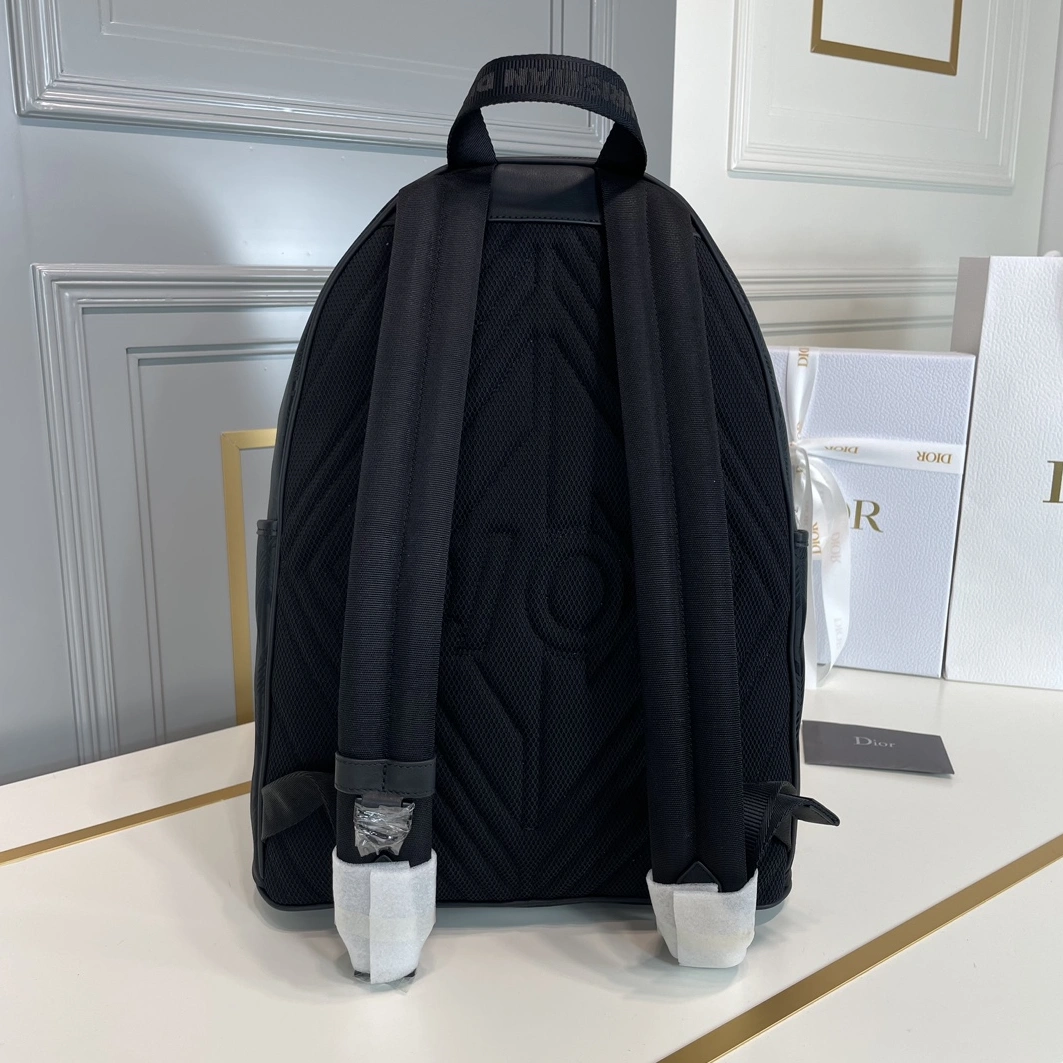 Trendsetting 2148 Christian Dior AAA Man Backpacks