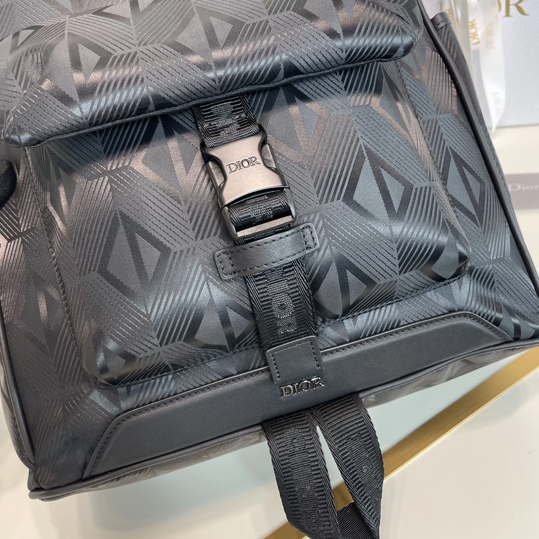 Trendsetting 2148 Christian Dior AAA Man Backpacks