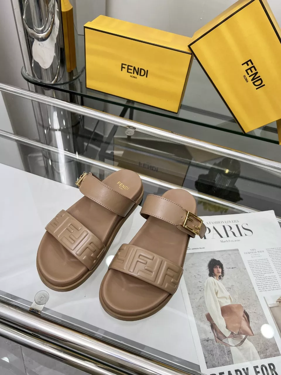 Trendsetting 2158 Fendi Slippers For Women