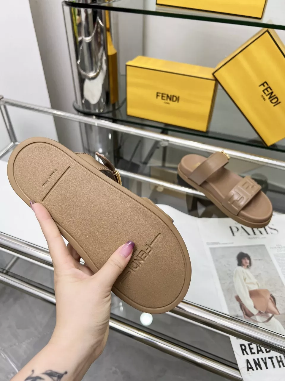 Trendsetting 2158 Fendi Slippers For Women