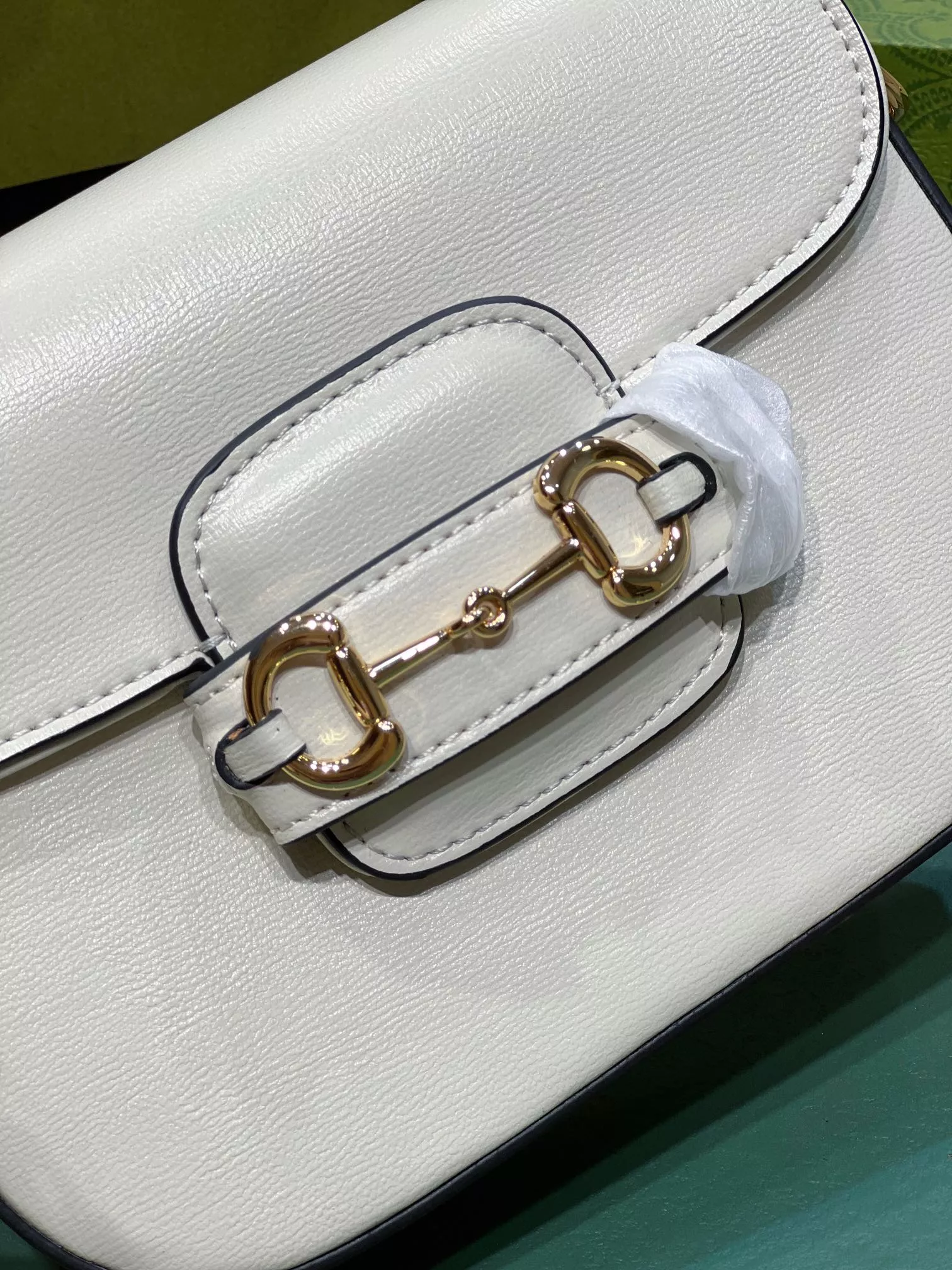 Trendsetting 2291 Gucci AAA Quality Messenger Bags For Women