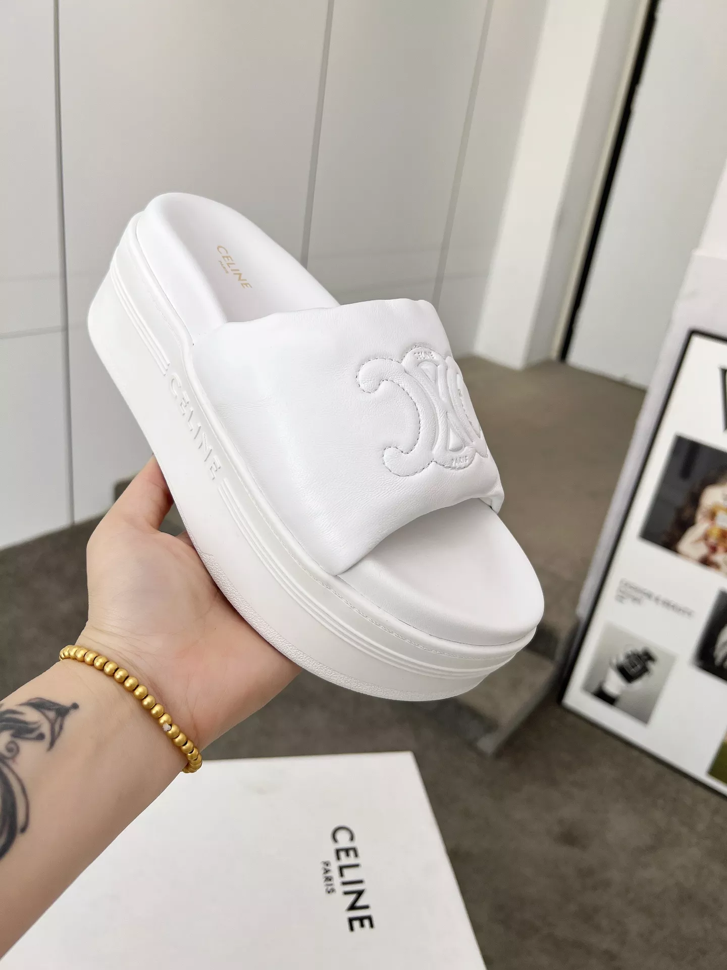 Trendsetting 2714 Celine Slippers For Women