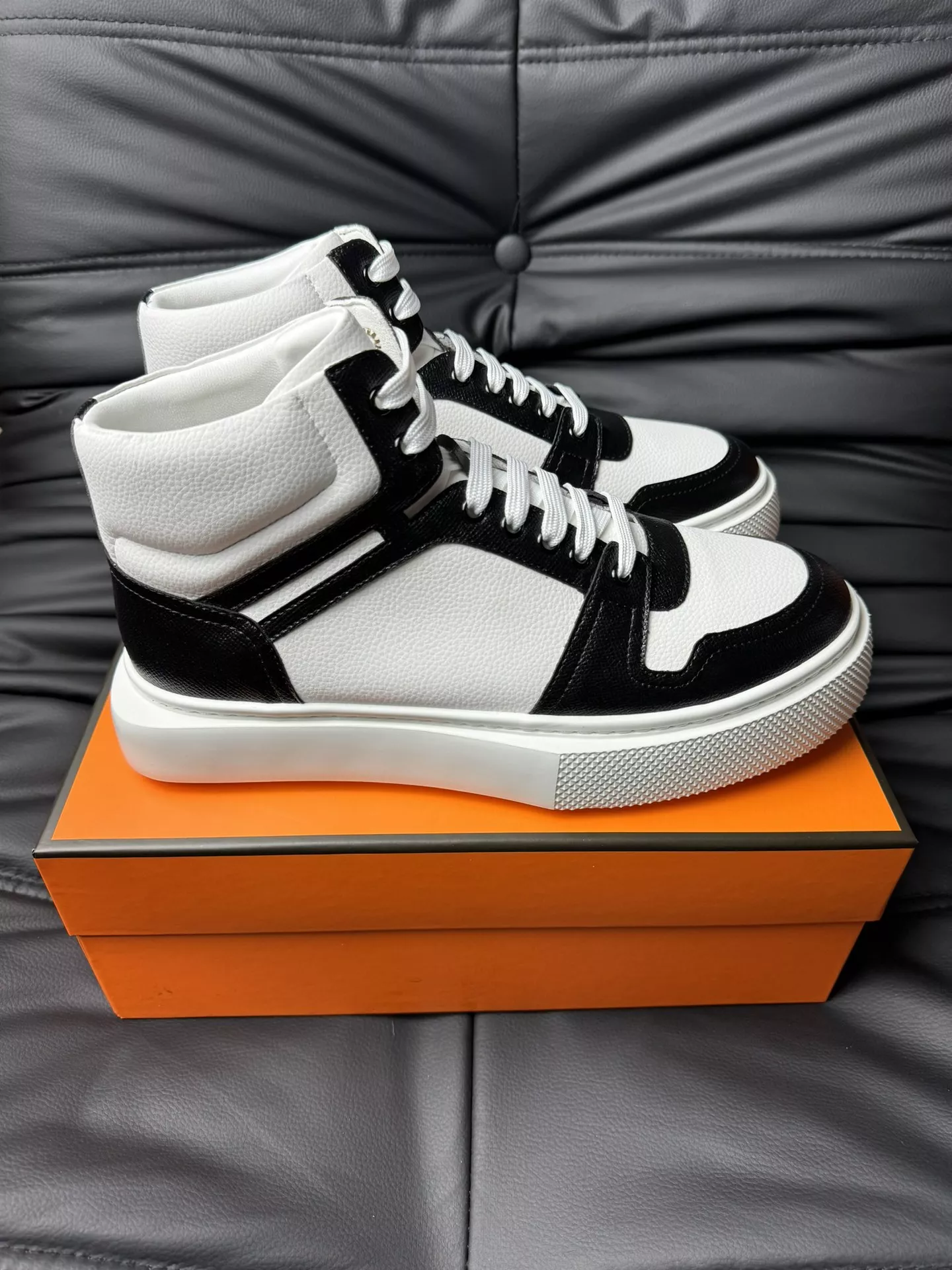 Trendsetting 3060 Hermes High Tops Shoes For Men
