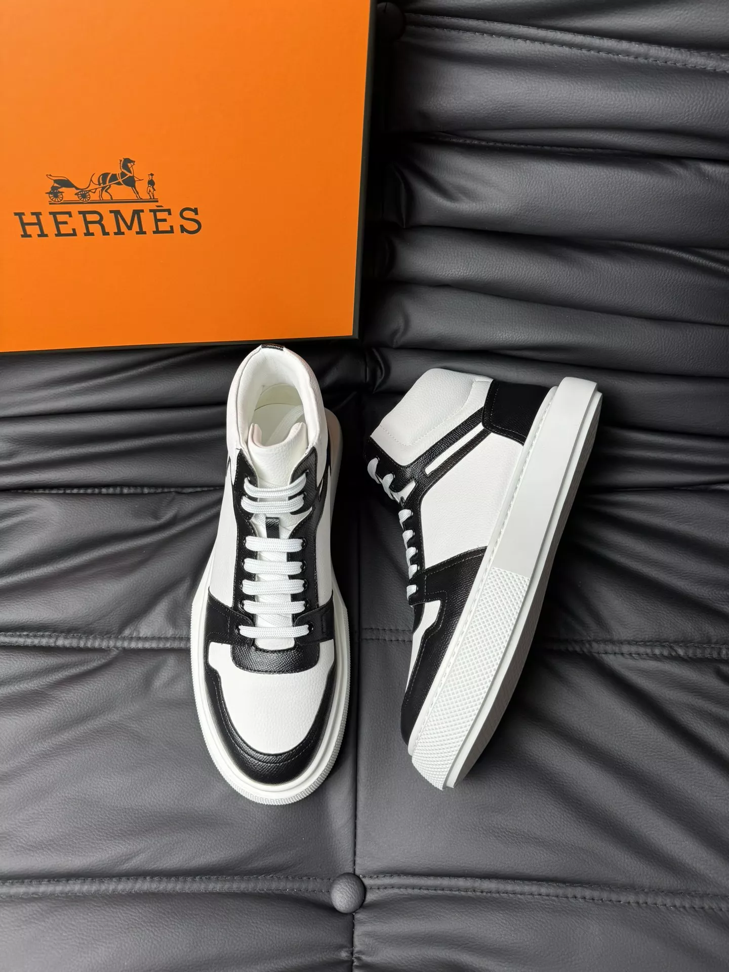 Trendsetting 3060 Hermes High Tops Shoes For Men