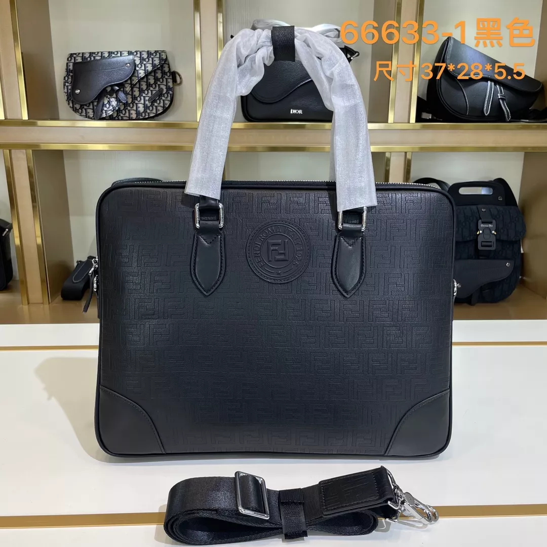 Trendsetting 322 Fendi AAA Man Handbags