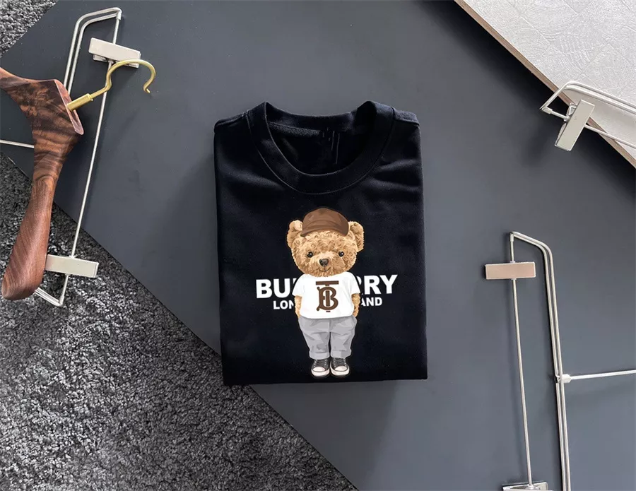 Trendsetting 3220 Burberry Hoodies Long Sleeved For Men