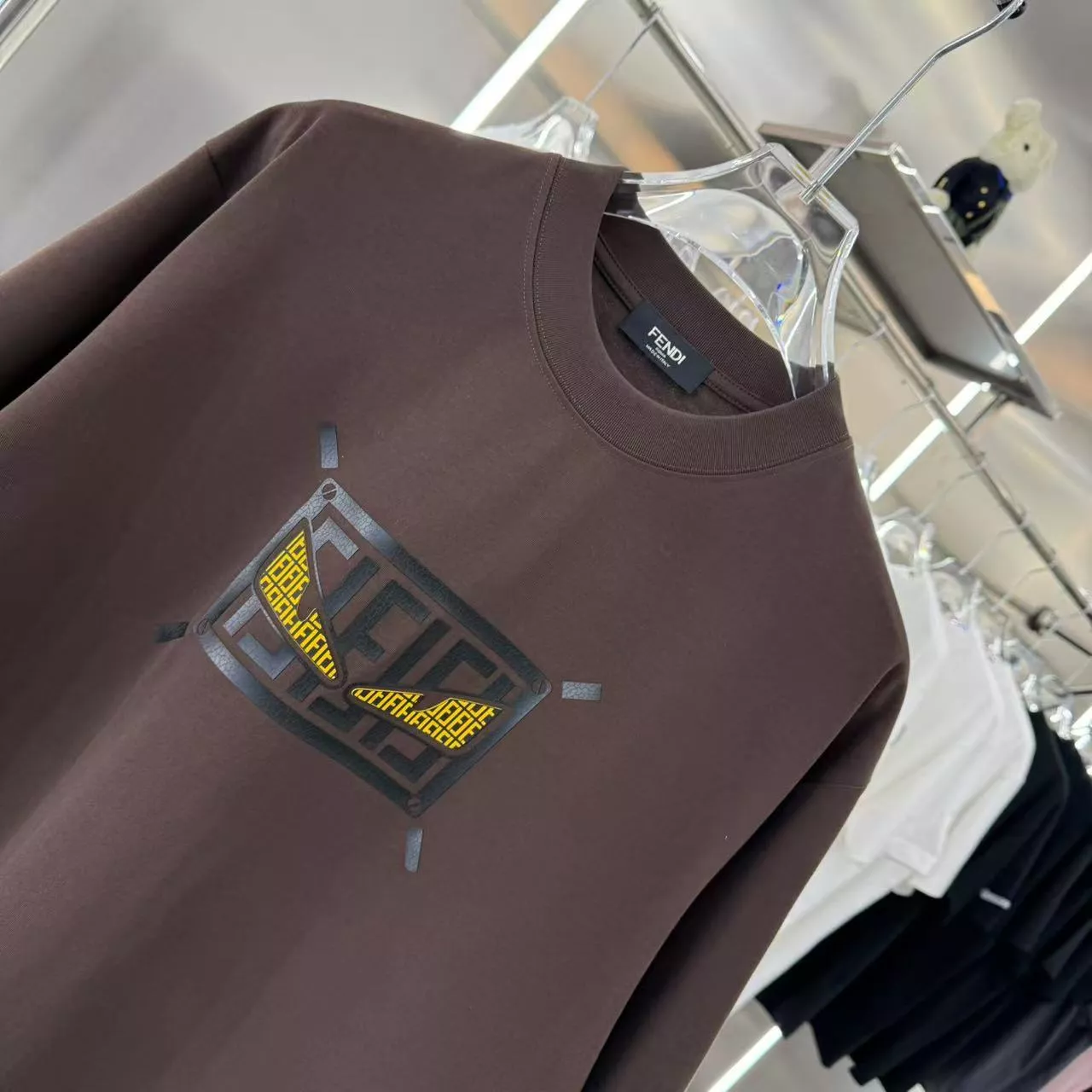 Trendsetting 3304 Fendi T-Shirts Short Sleeved For Unisex