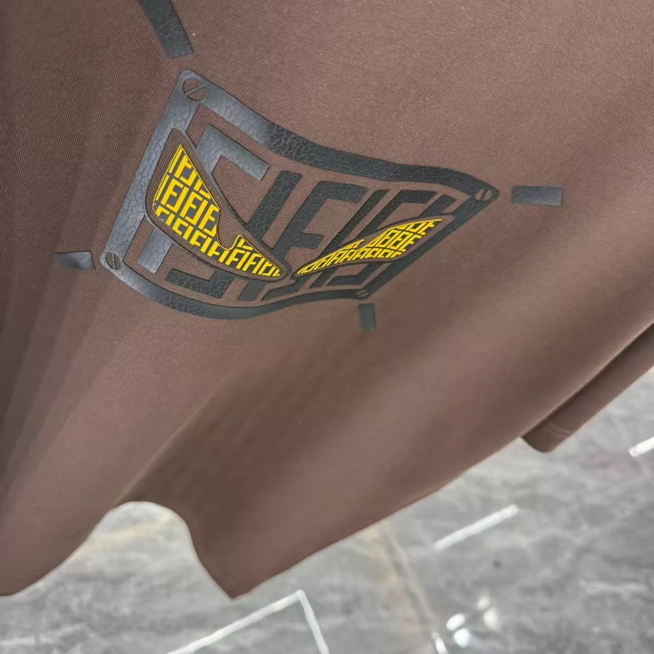 Trendsetting 3304 Fendi T-Shirts Short Sleeved For Unisex