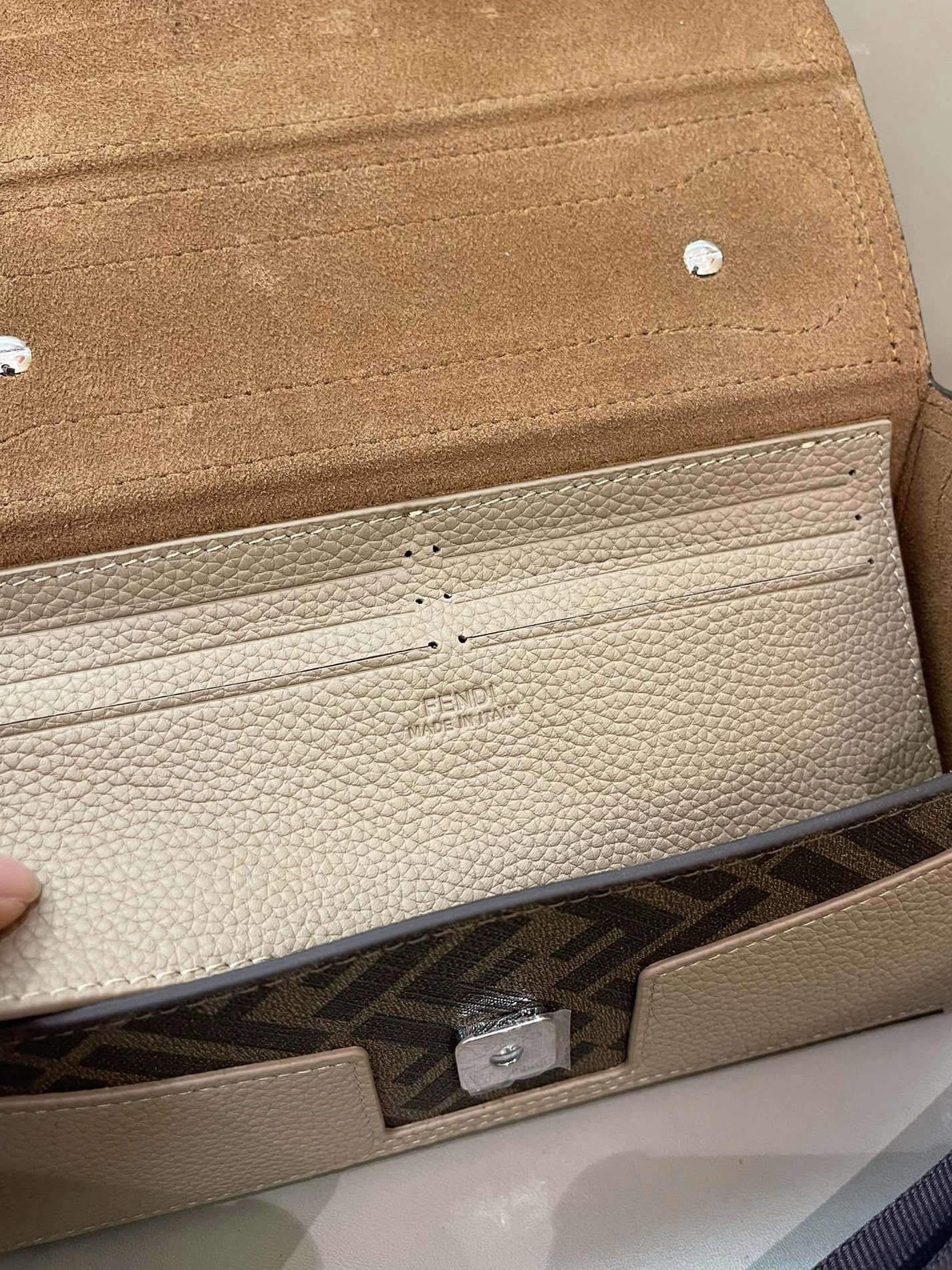 Trendsetting 3377 Fendi AAA Quality Messenger Bags For Unisex