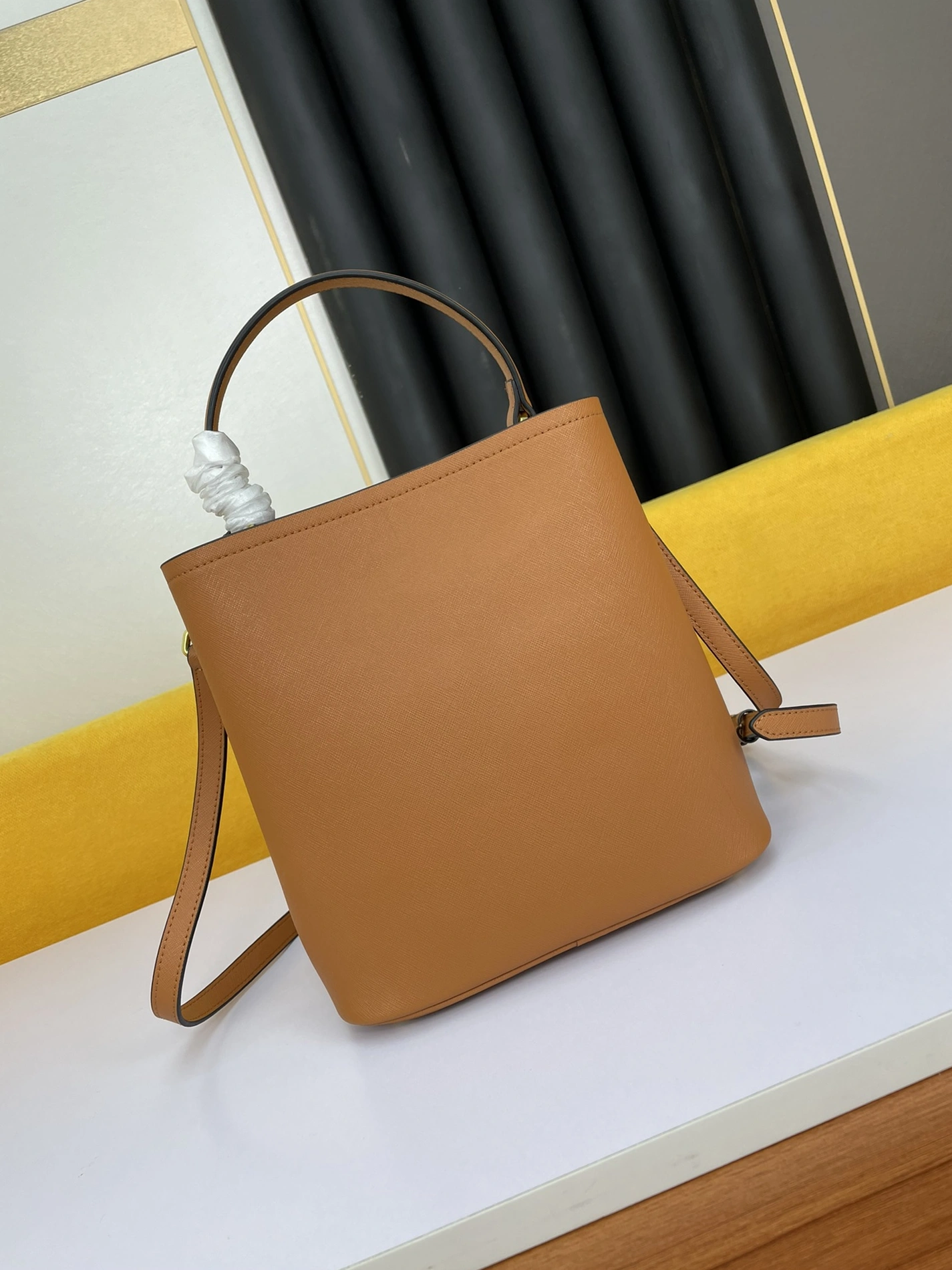 Trendsetting 3468 Prada AAA Quality Handbags For Women