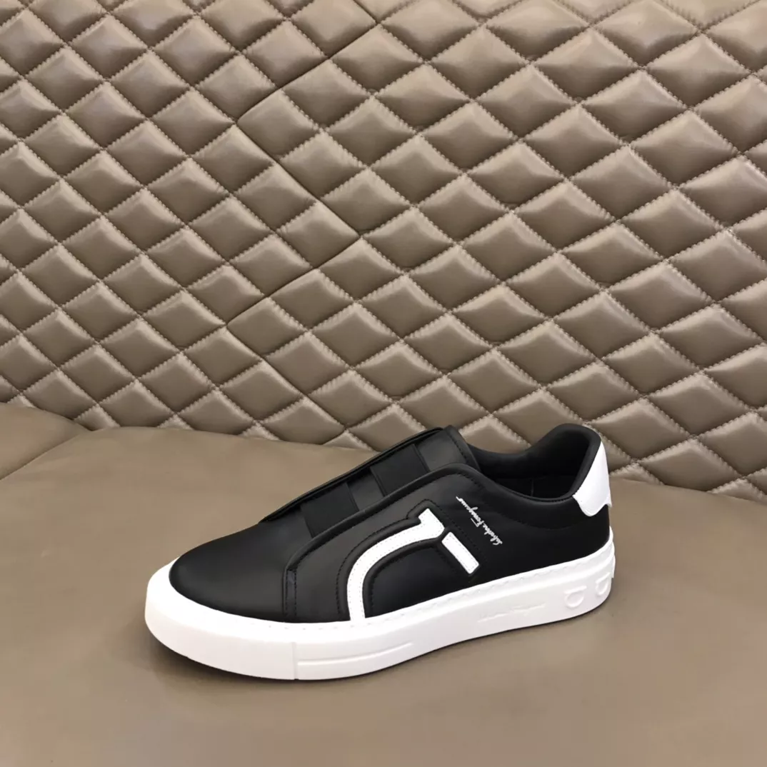 Trendsetting 3519 Salvatore Ferragamo Casual Shoes For Men