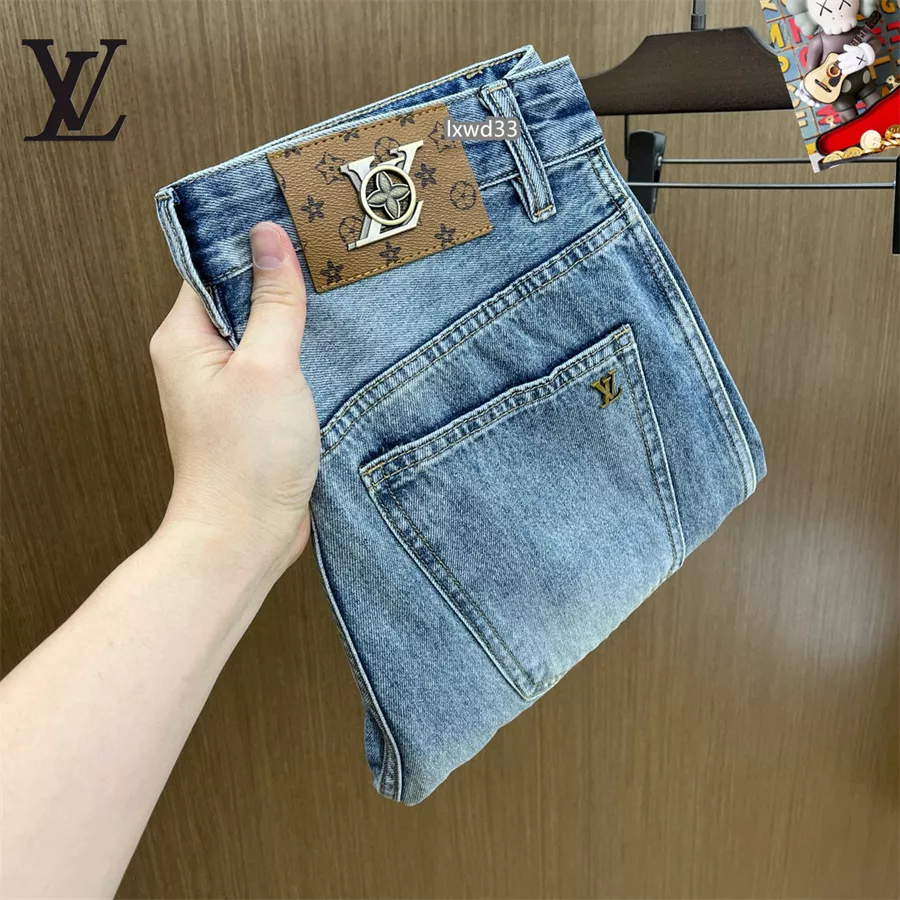 Trendsetting 3791 Louis Vuitton LV Jeans For Men
