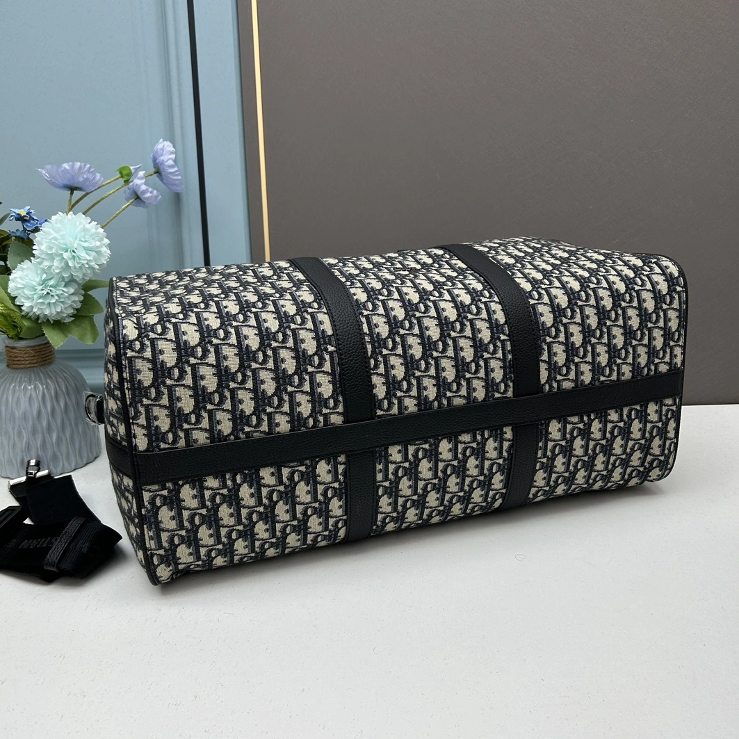 Trendsetting 3796 Christian Dior Travel Bags For Unisex