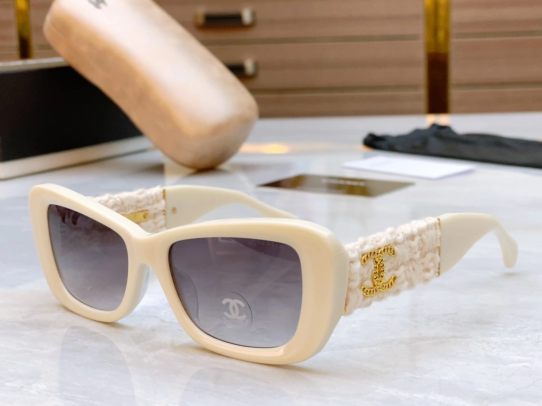 Trendsetting 3812 Chanel AAA Quality Sunglasses