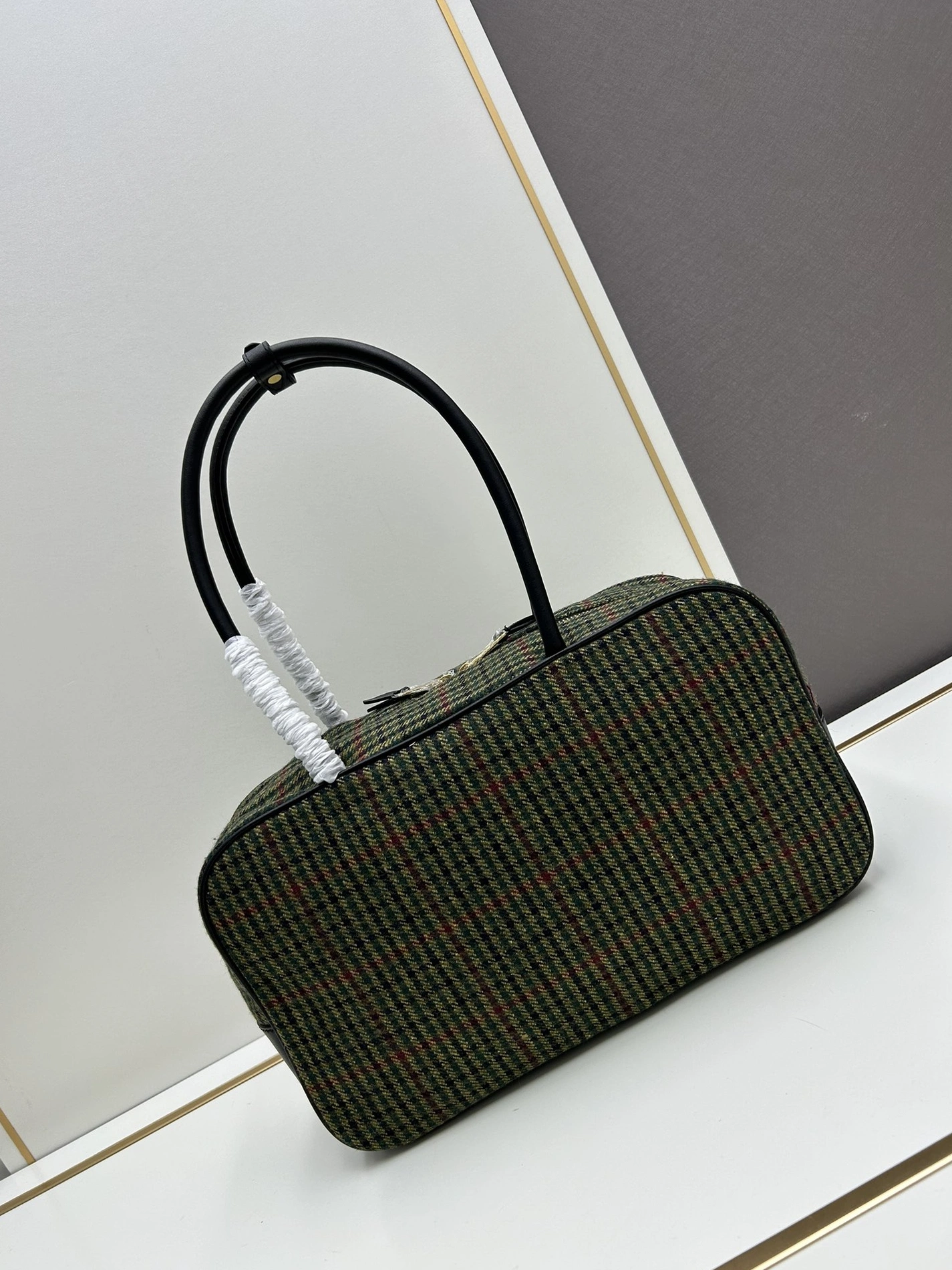 Trendsetting 3835 MIU MIU AAA Quality Handbags For Women