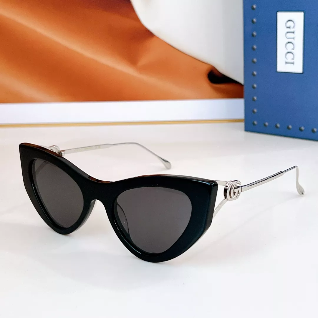 Trendsetting 3855 Gucci AAA Quality Sunglasses