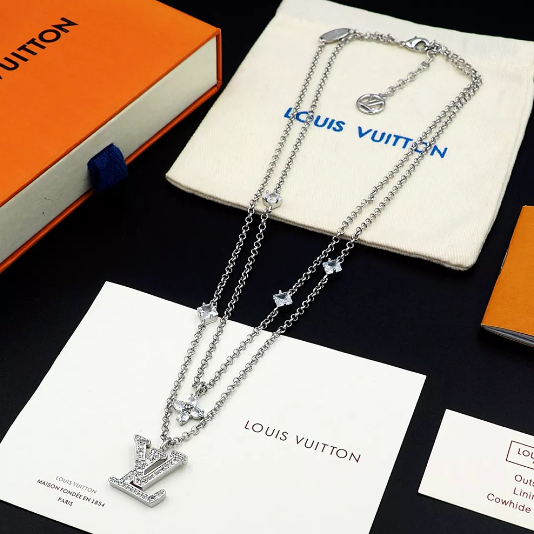 Trendsetting 4013 Louis Vuitton Necklaces