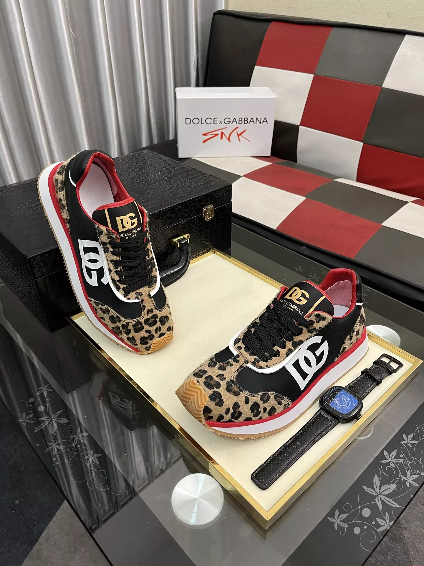 Trendsetting 4032 Dolce & Gabbana D&G Casual Shoes For Men
