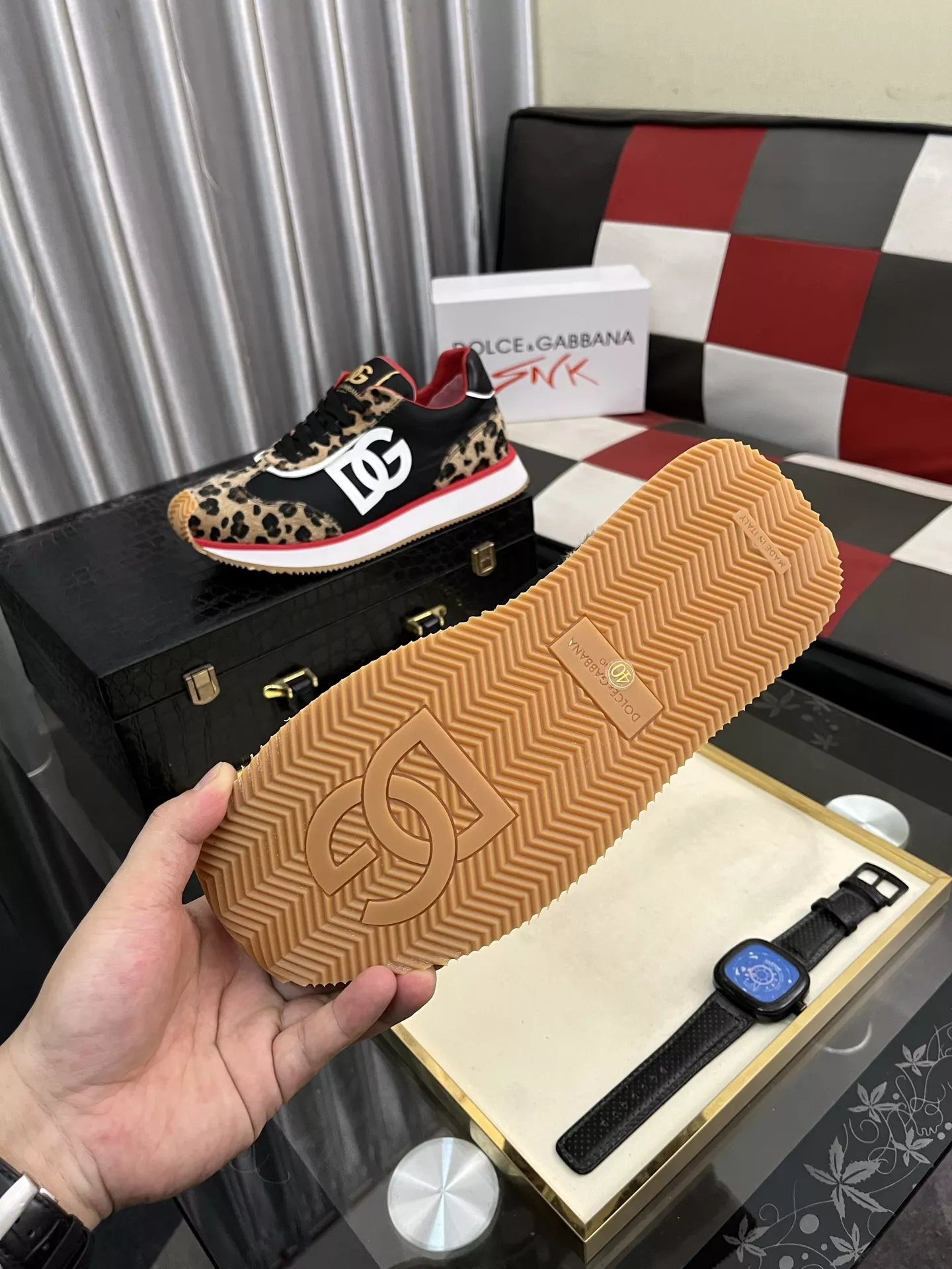 Trendsetting 4032 Dolce & Gabbana D&G Casual Shoes For Men