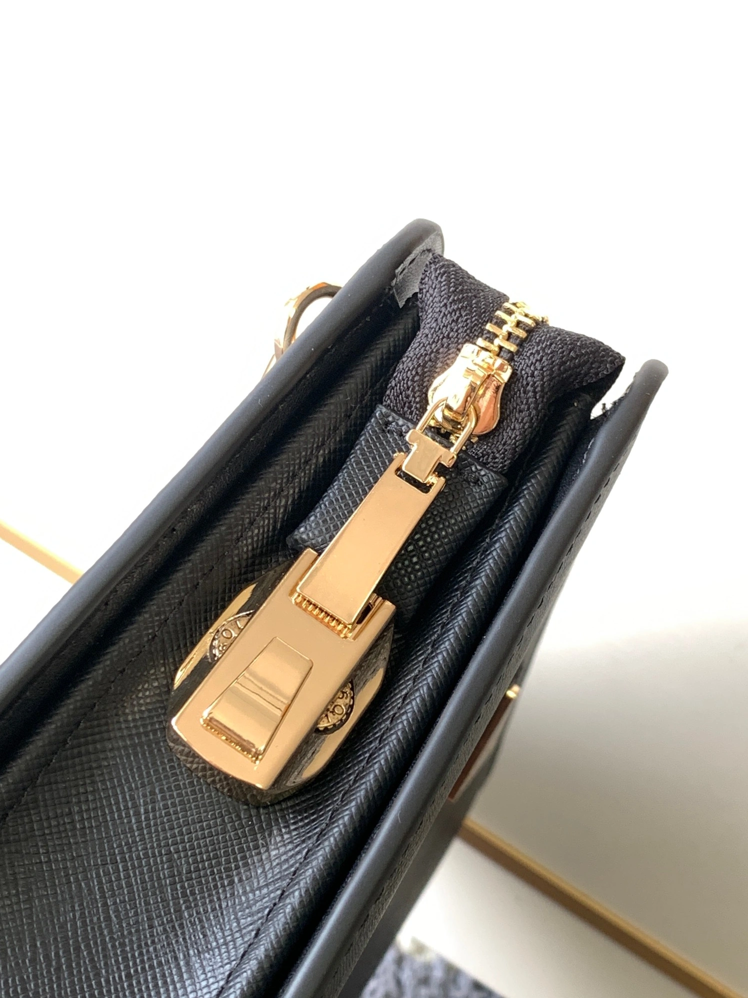 Trendsetting 4175 Prada AAA Man Wallets