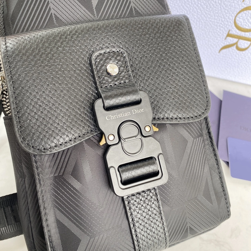 Trendsetting 4221 Christian Dior AAA Man Messenger Bags