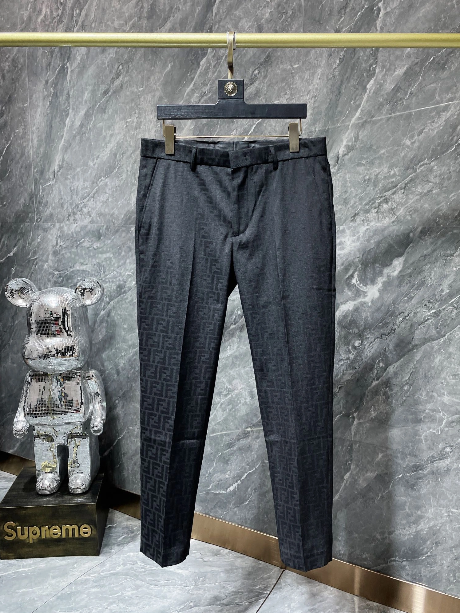 Trendsetting 4274 Fendi Pants For Men