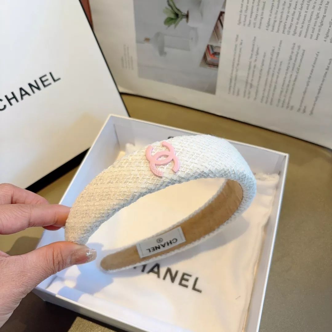 Trendsetting 4300 Chanel Headband For Women