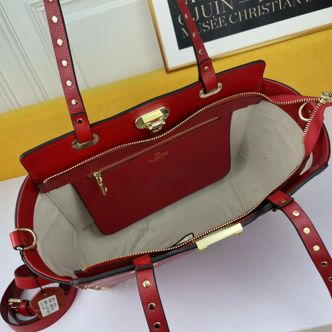 Trendsetting 4435 Valentino AAA Quality Shoulder Bags For Women