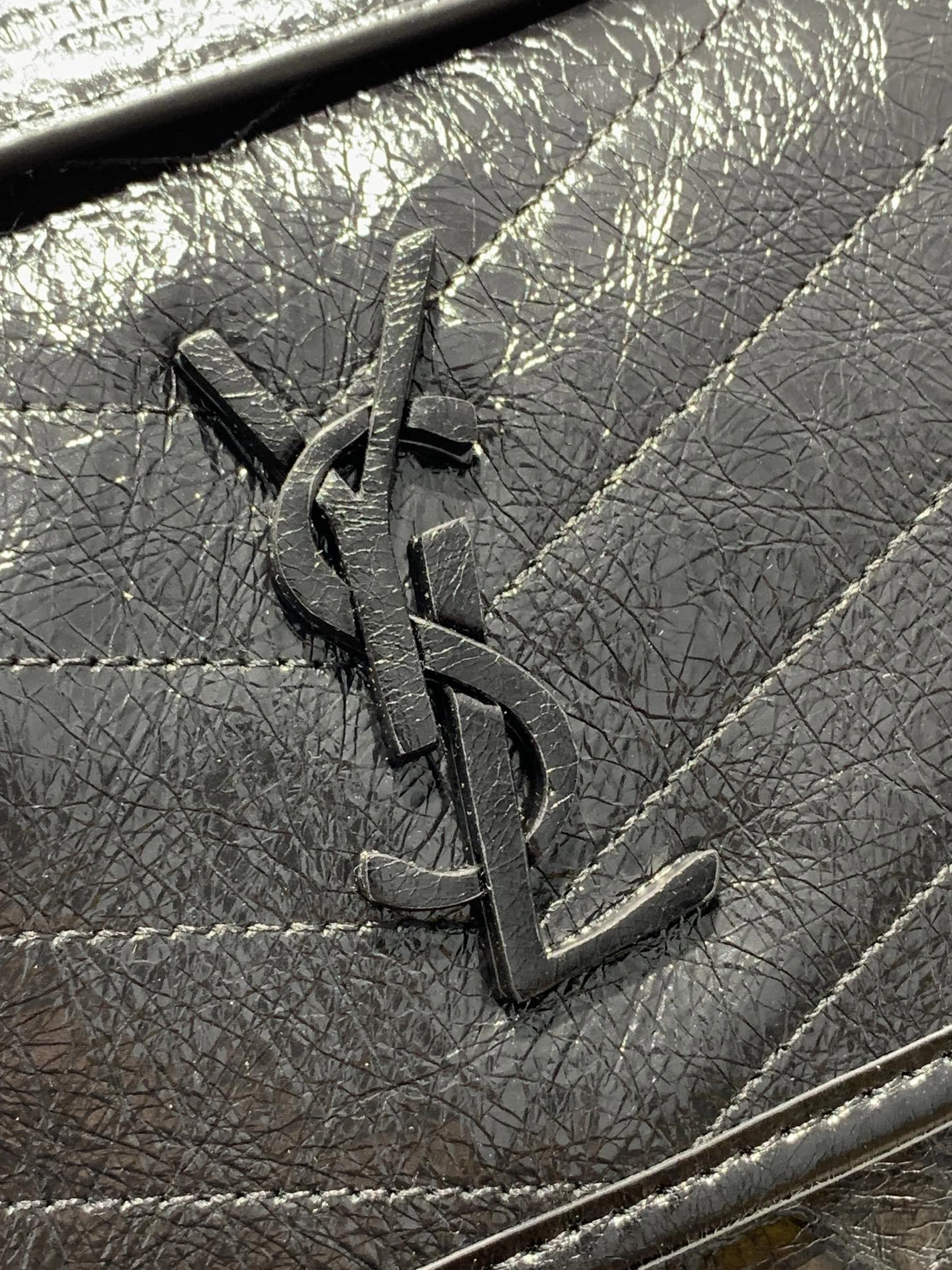 Trendsetting 4438 Yves Saint Laurent YSL AAA Quality Shoulder Bags For Women