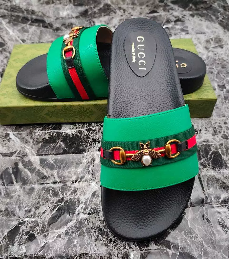 Trendsetting 4603 Gucci Slippers For Men